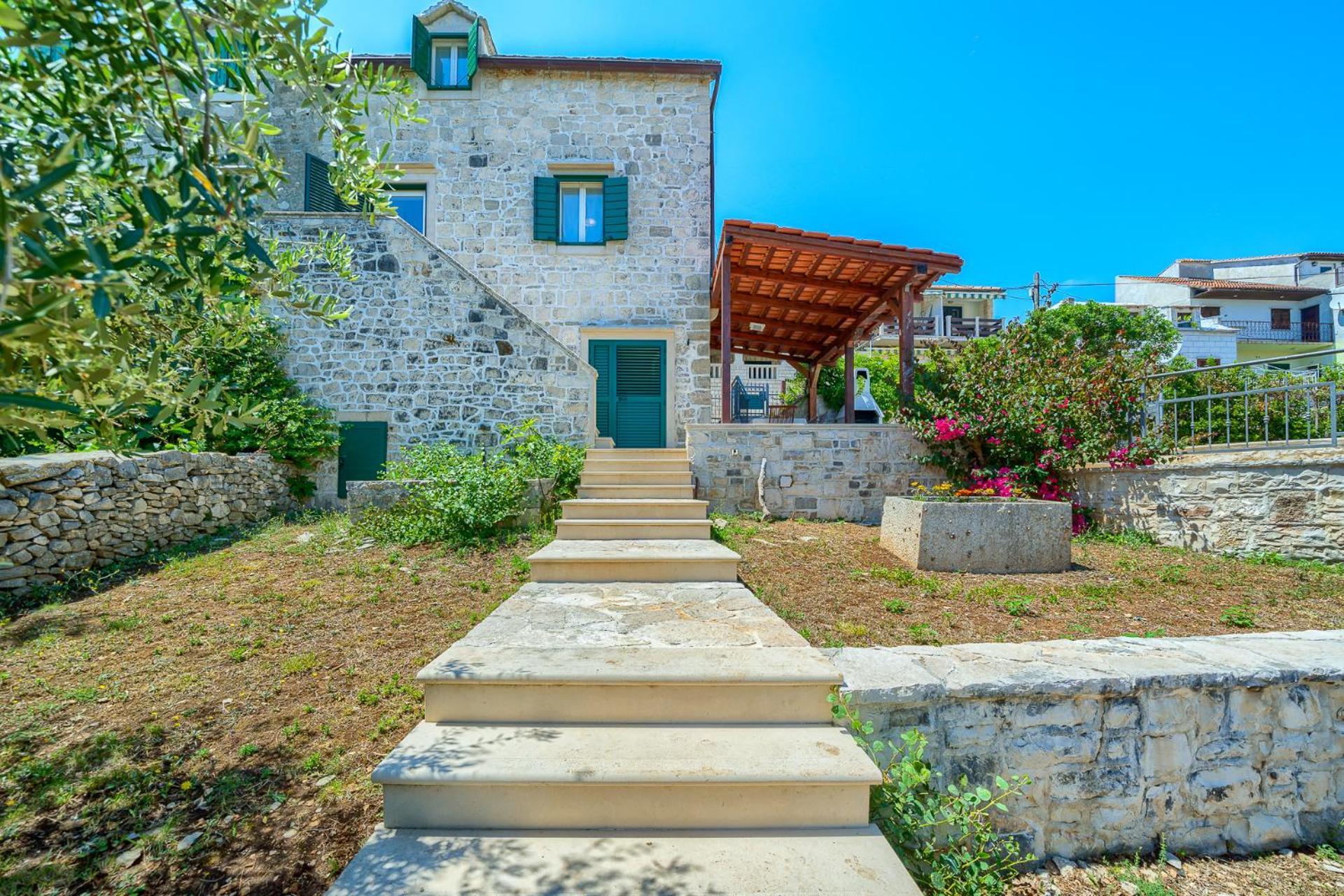 Villa Bonaca Perfect Location For A Holiday With Friends Or Family, Heated Pool ซูมาร์ติน ภายนอก รูปภาพ